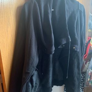 Black Athletic sweatshirt